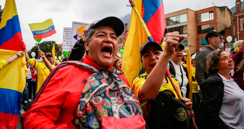 Petro Dio Balance De La Marcha Del De Abril E Insisti En Golpe