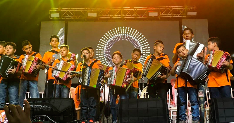 La Romanza Vallenata, the air that makes the Cuna de Acordeones Festival different